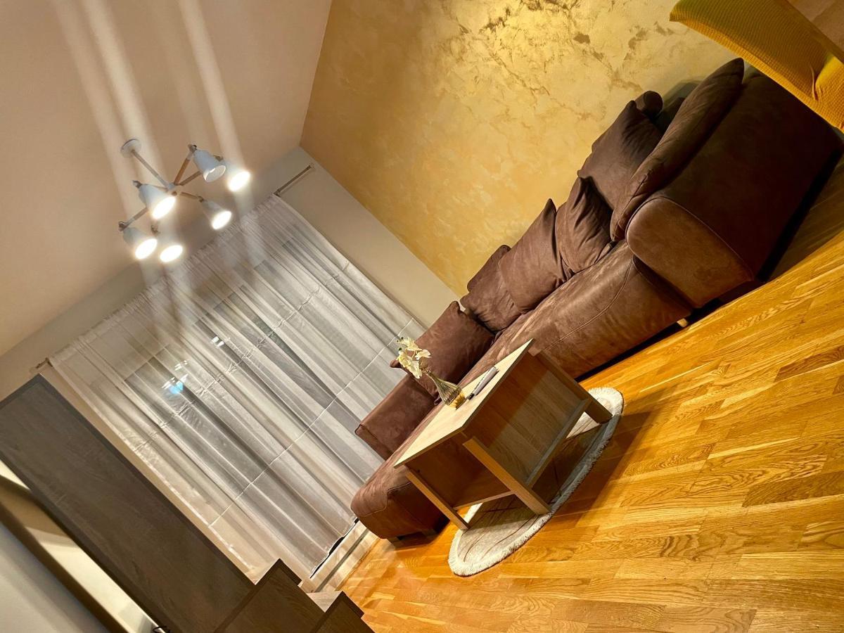 شقة Naki Apartman بودغوريتْسا المظهر الخارجي الصورة