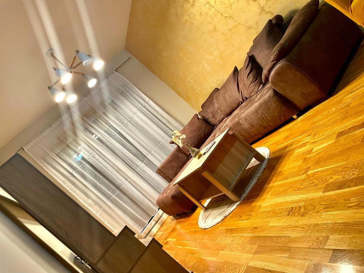 شقة Naki Apartman بودغوريتْسا المظهر الخارجي الصورة