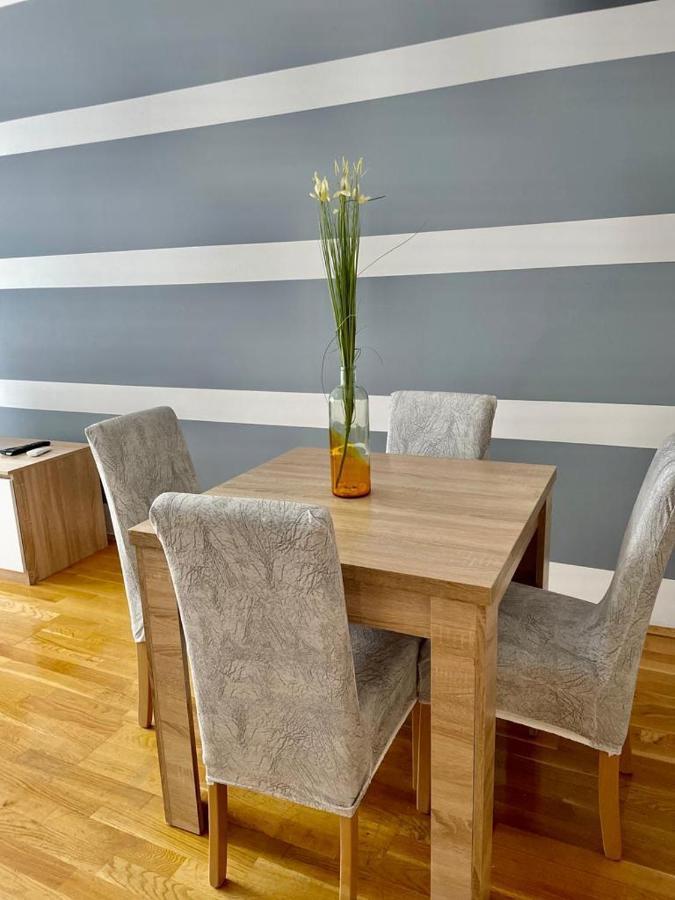 شقة Naki Apartman بودغوريتْسا المظهر الخارجي الصورة