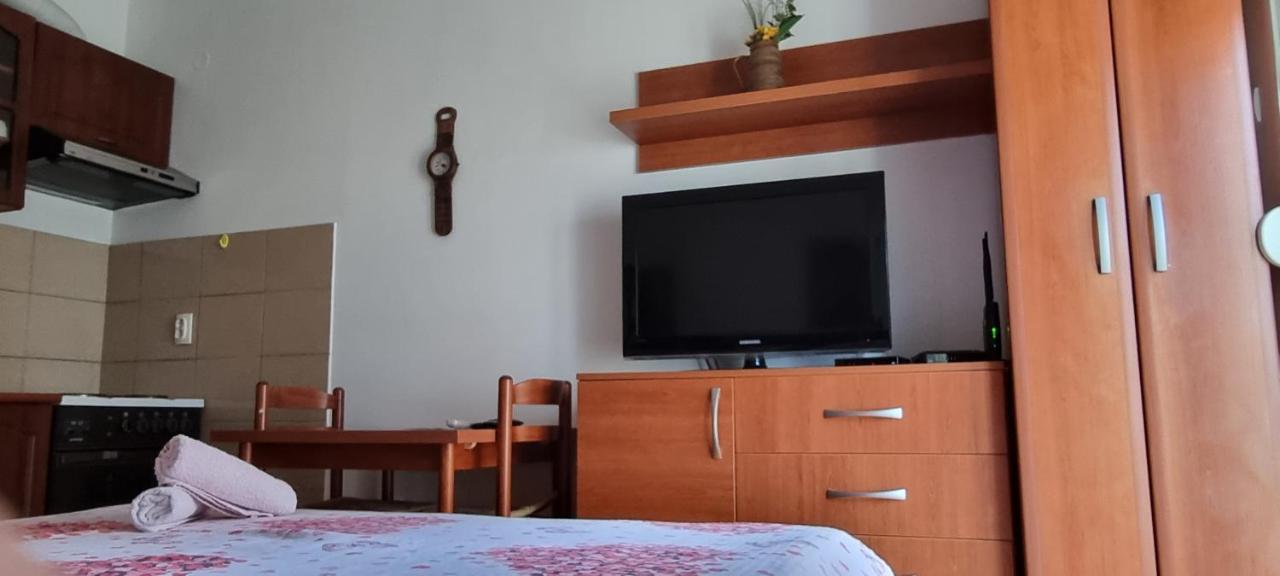 شقة Naki Apartman بودغوريتْسا المظهر الخارجي الصورة